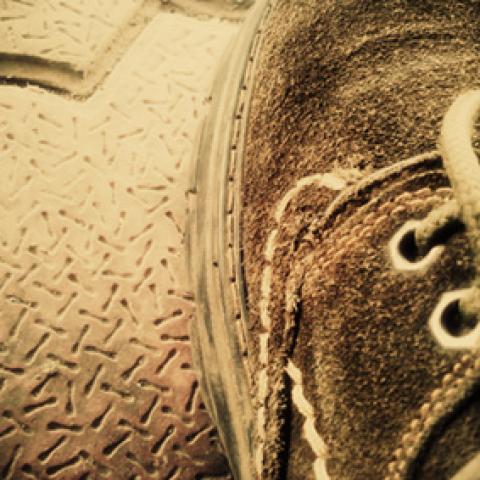 image clothes_lr_0001-jpg