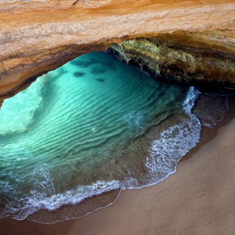 image caves_and_canyons_lr_0015-jpg