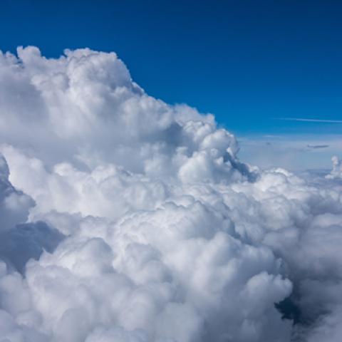 image clouds_hr_0001-jpg