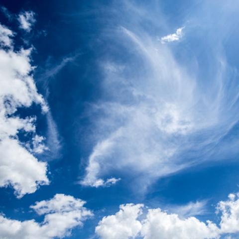 image clouds_hr_0006-jpg