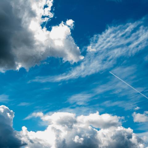 image clouds_lr_0024-jpg