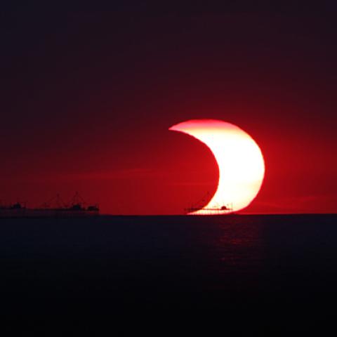 image moon_lr_0010-jpg