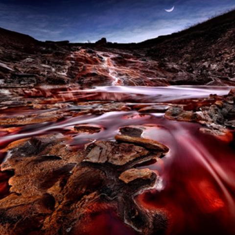 image volcano_and_lava_lr_0003-jpg