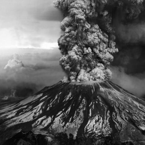 image volcano_and_lava_lr_0006-jpg