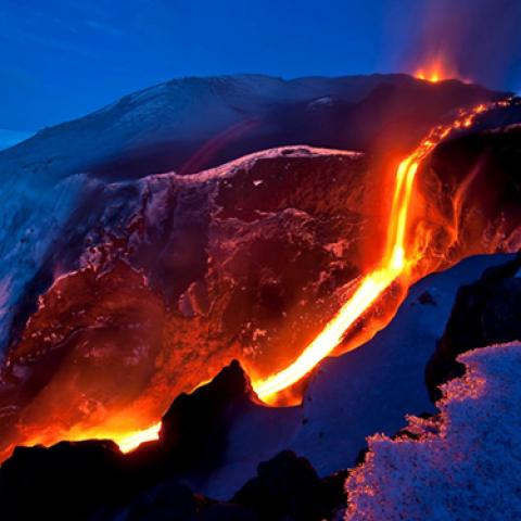 image volcano_and_lava_lr_0007-jpg