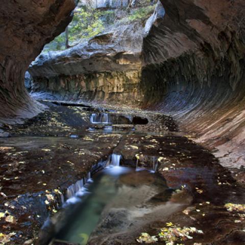 image caves_and_canyons_lr_0023-jpg