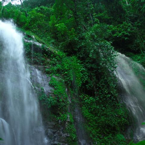 image waterfalls_hr_0008-jpg